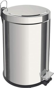 Lixeira com Pedal em Aço Inox Acabamento